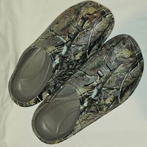 Realtree Men's Size 8 Camouflage Clog Slip-on Used